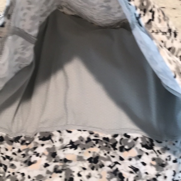 Lululemon after asana hoodie - Picture 5 of 11